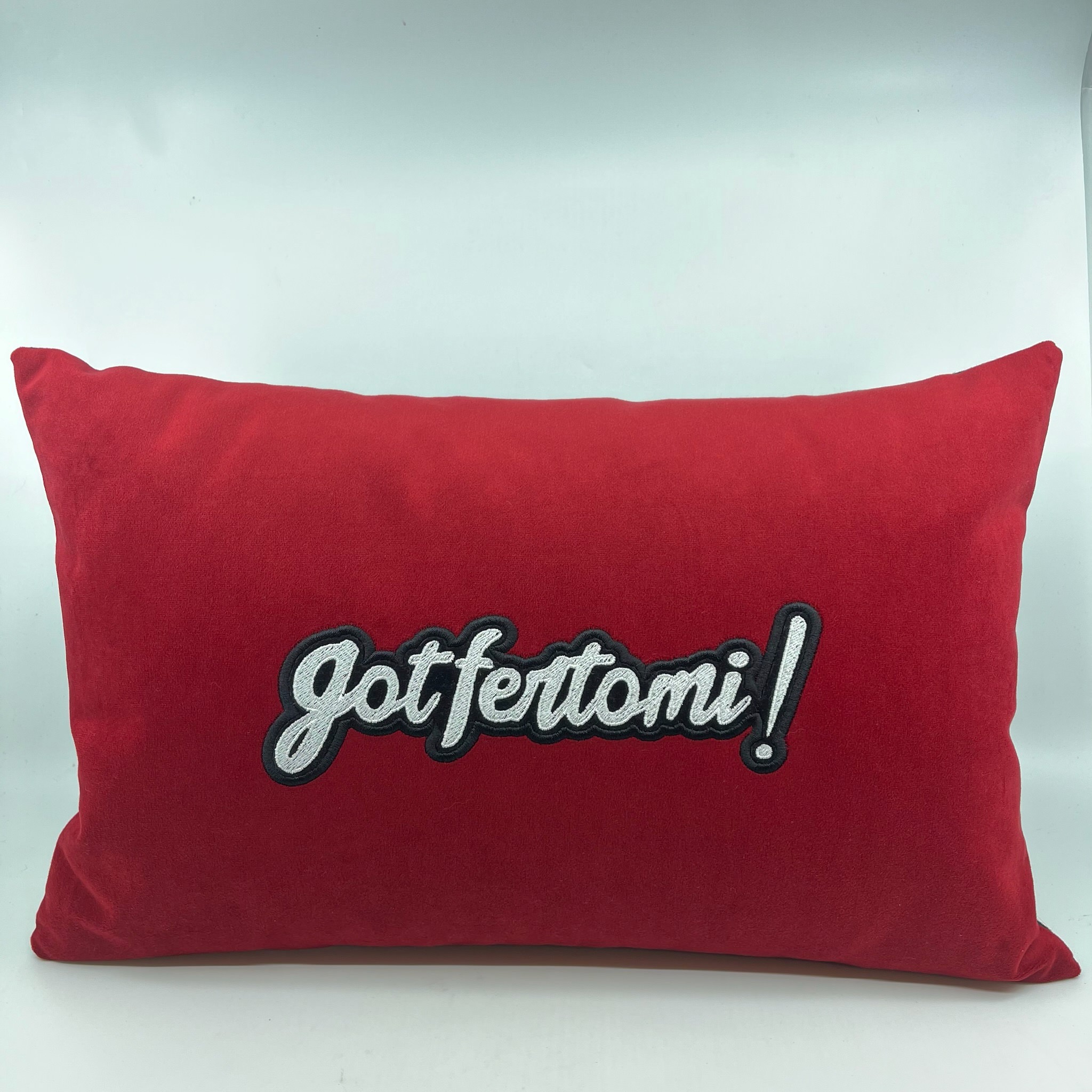 Coussin rouge Gotfertomi!