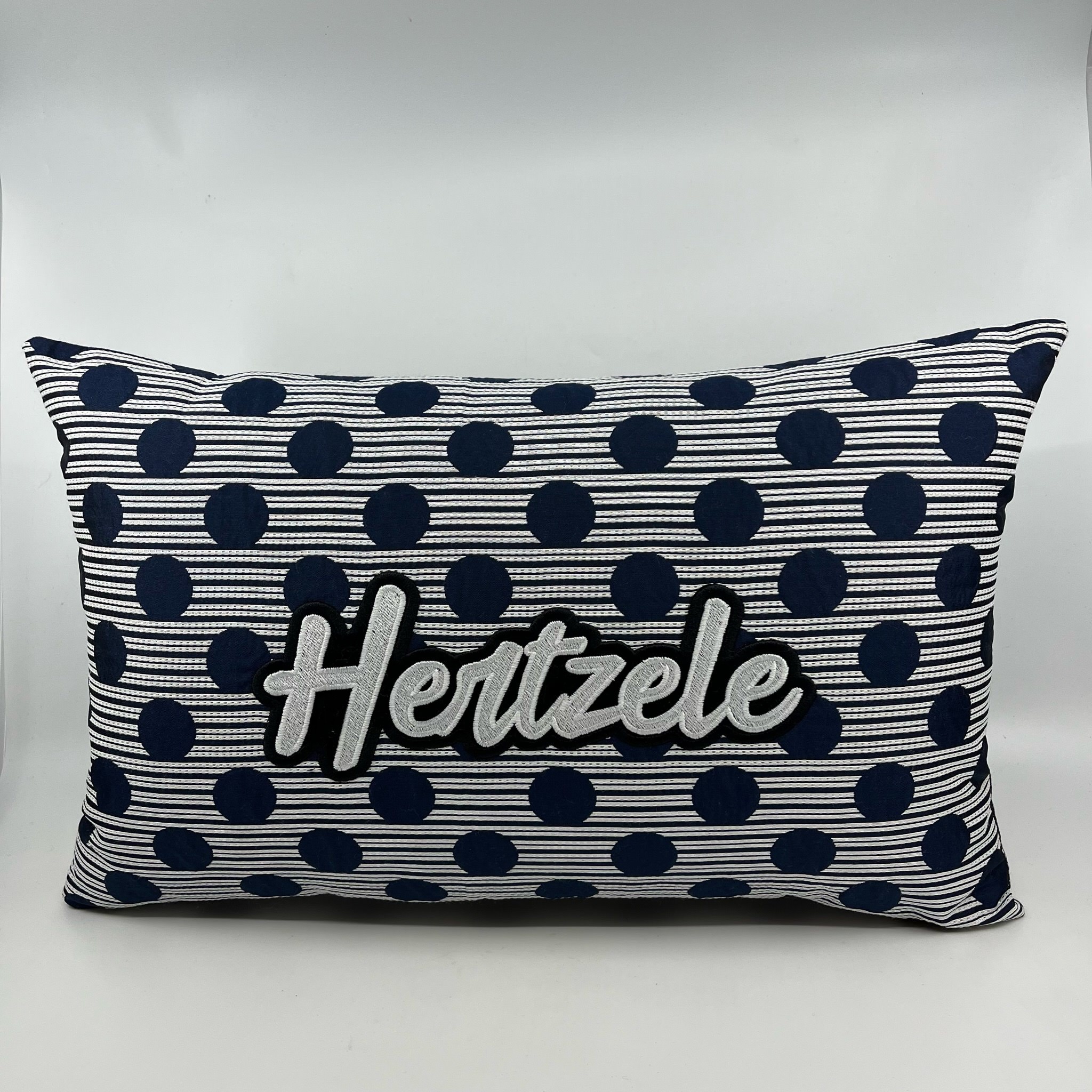 Coussin à pois Hertzele!