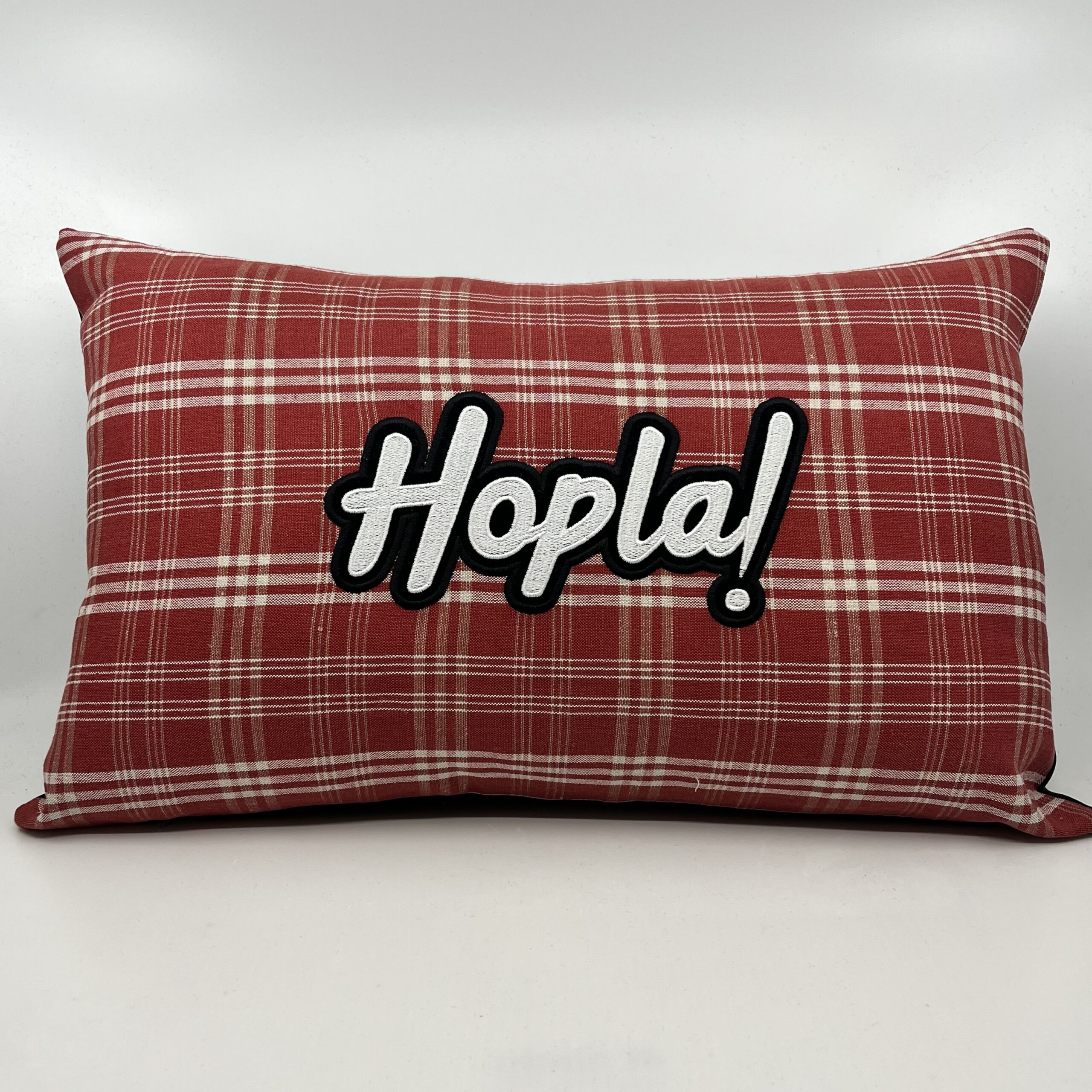 Coussin Hopla !
Kelsch rouge.