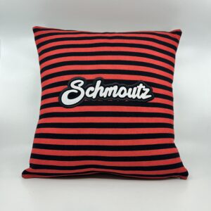 Coussin Schmoutz,
Marinière rouge et noire