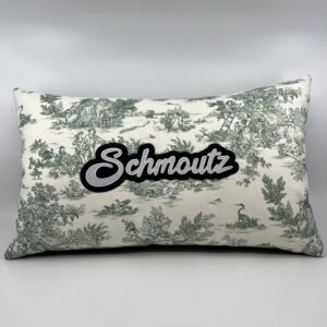 Coussin Schmoutz,
Toile de Jouy verte.