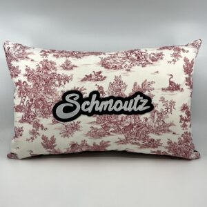 Coussin Schmoutz,
Toile de Jouy rose.
