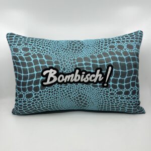 Coussin Bombisch !,
Toile bleue.