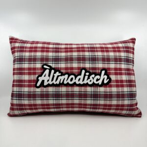 Coussin Àltmodisch,
Kelsch bleu et rouge.