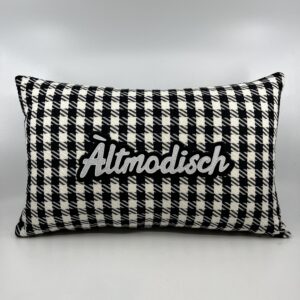 Coussin Àltmodisch,
Lainage noir et blanc.