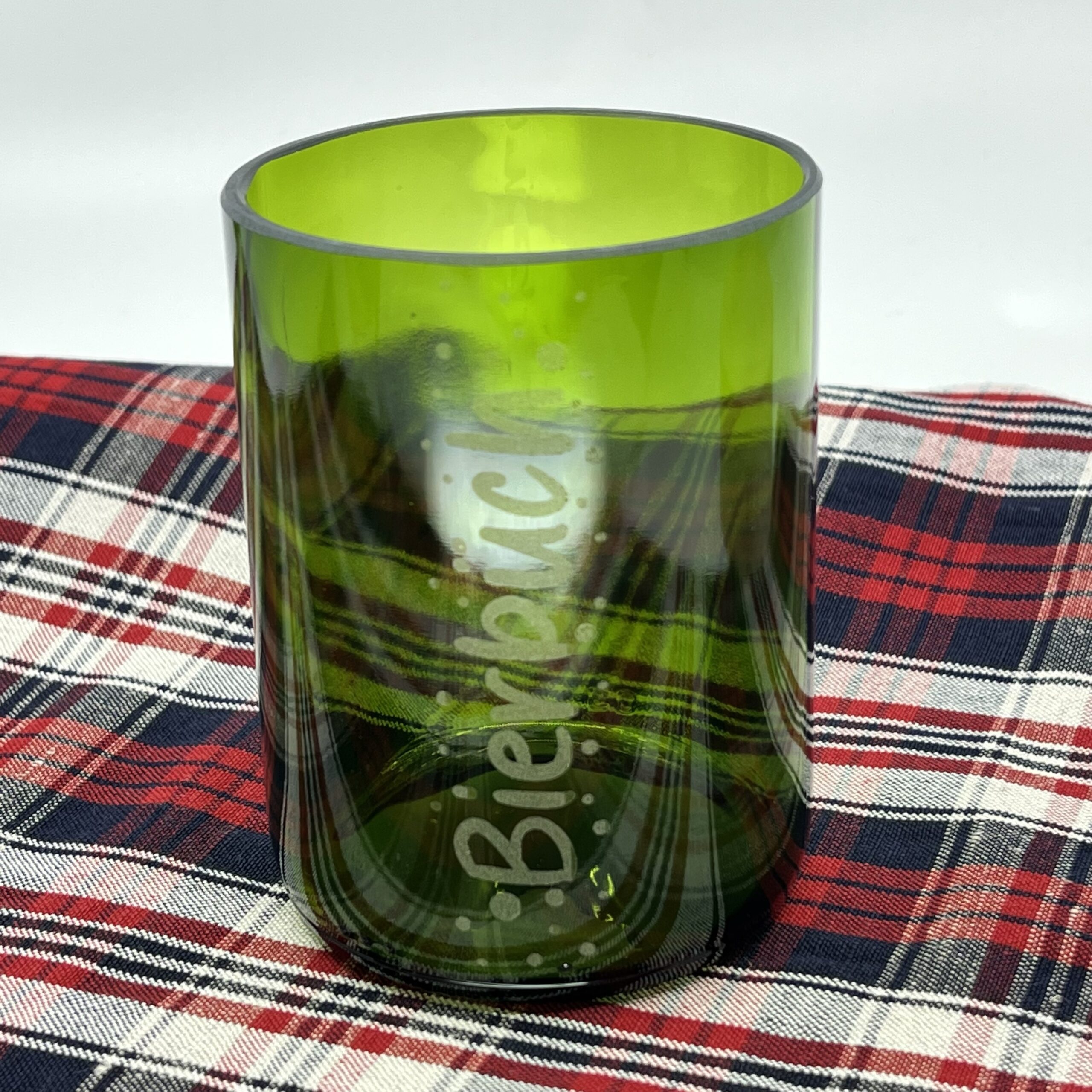 Verre cul de bouteille,
“Bierbüch”.