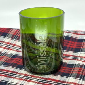 Verre cul de bouteille,
“Missele”.