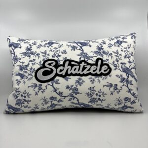 Coussin Schàtzele, toile de Jouy bleue