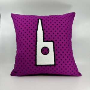 Coussin Cathédrale,
Rose à pois.