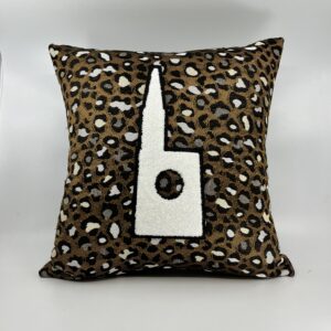 Coussin Cathédrale,
Motif Guépard.