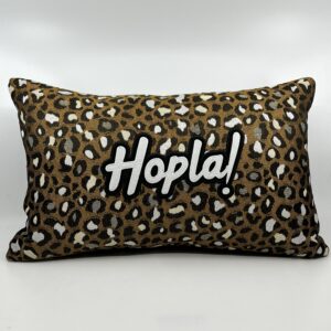 Coussin Hopla ! 
Motif Guépard.