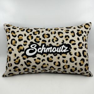 Coussin Schmoutz,
motif léopard