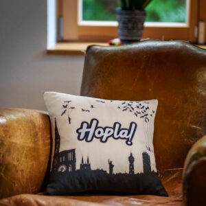 Coussin avec motif hopla