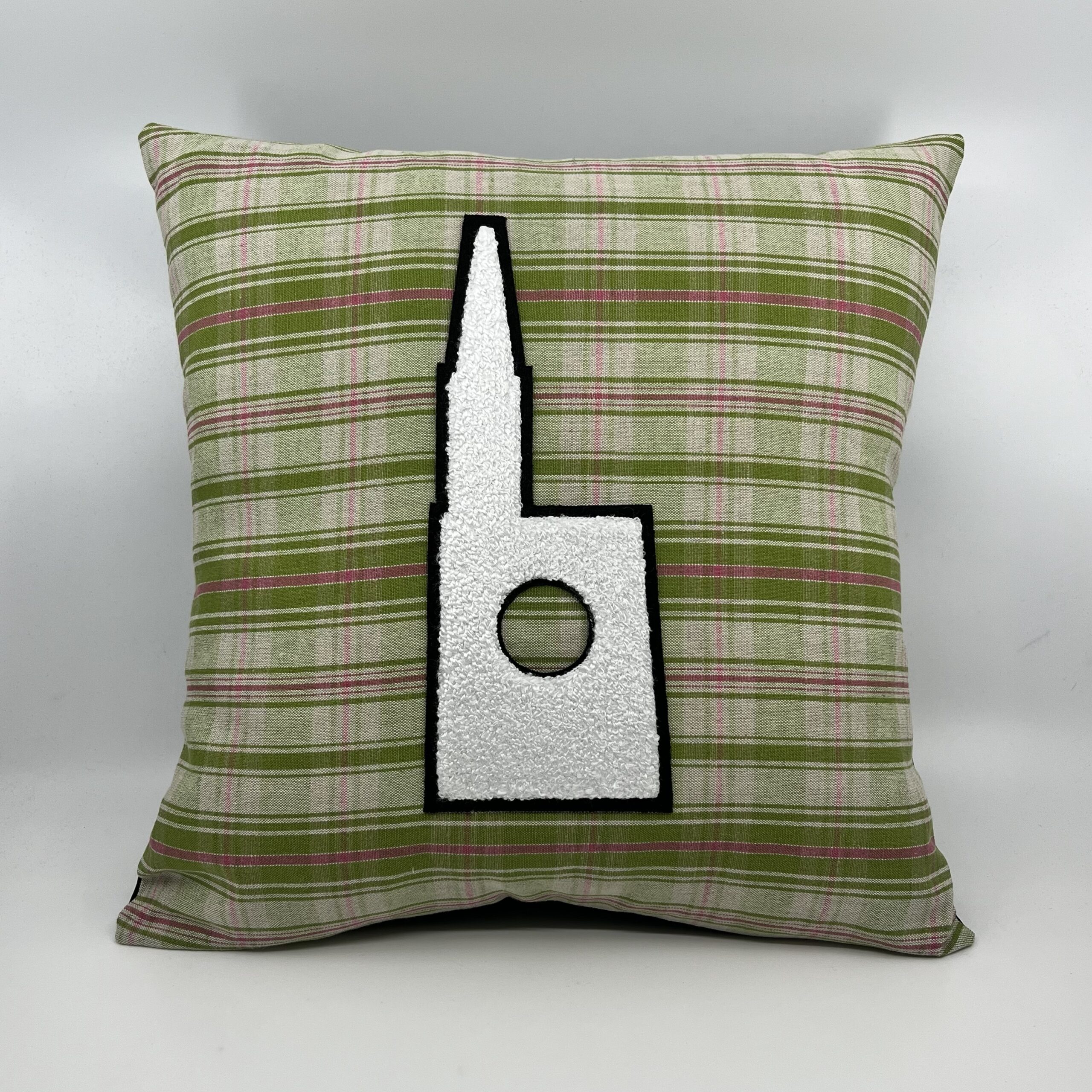 Coussin en kelsch alsacien vert motif cathedrale