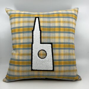 Coussin en kelsch alsacien jaune motif cathedrale