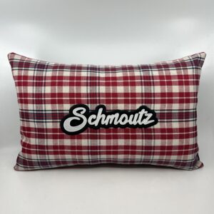 Coussin Schmoutz,
Kelsch bleu et rouge.