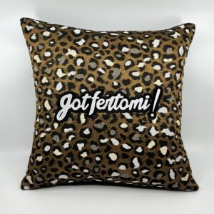 Copie Coussin Gotfertomi !
Motif Guépard.
