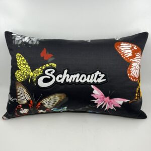 Coussin Schmoutz,
Motifs Papillon « Christian Lacroix »