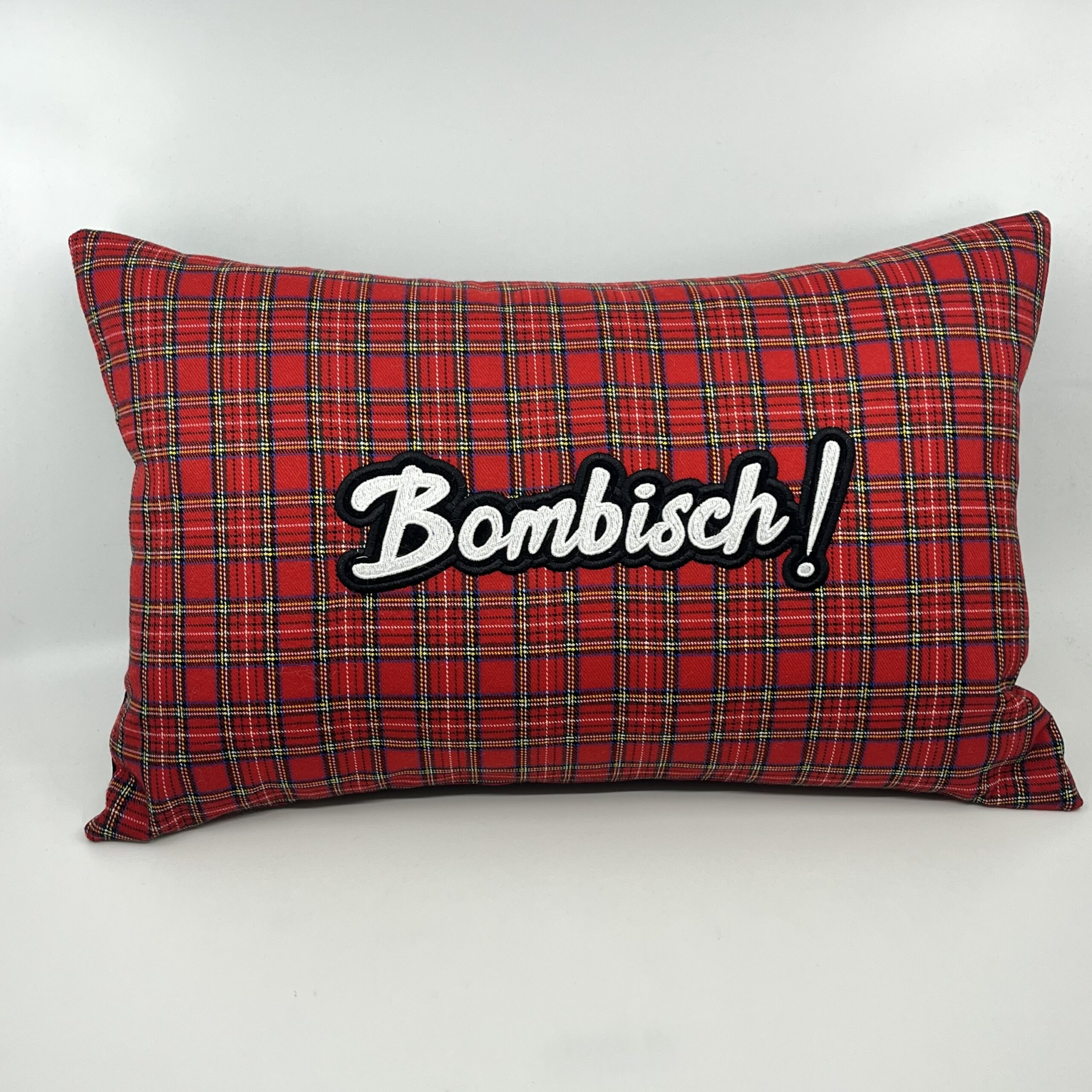 Coussin Bombisch !,
Motif Écossais petits carreaux
