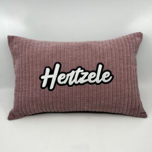 Coussin Hertzele,
Velours rose.