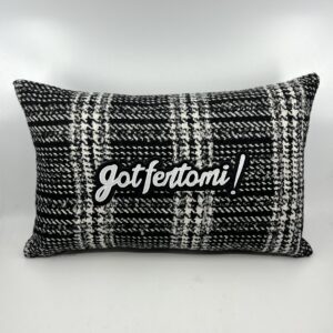 Coussin Gotfertomi, lainage noir et blanc